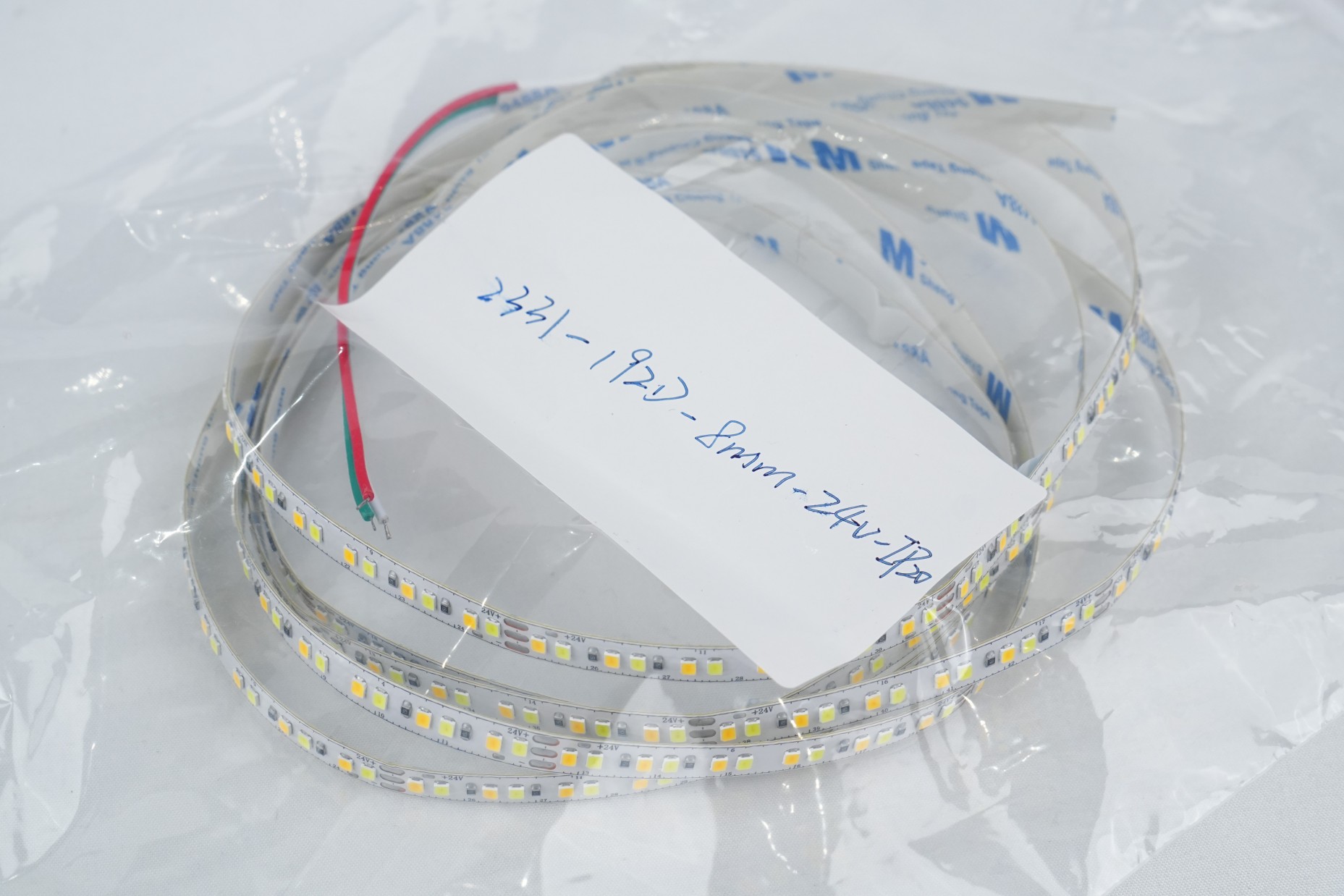 Linear light strip, self-adhesive LED light strip, outdoor waterproof linear light strip